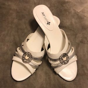 Air supply sandals. White with silver accents. Size 11. Comfortable!